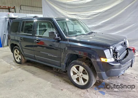 2012 Jeep Patriot Latitude z USA, uszkodzony, nr VIN 1C4NJRFB0CD566964